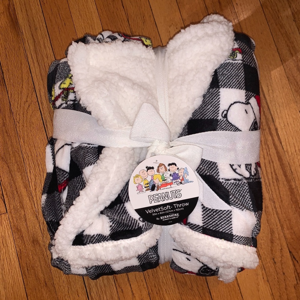 COPY - SNOOPY PLUSH BLANKET